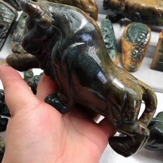 岫岩河磨玉（透闪石质玉）把件未镶嵌吉***、