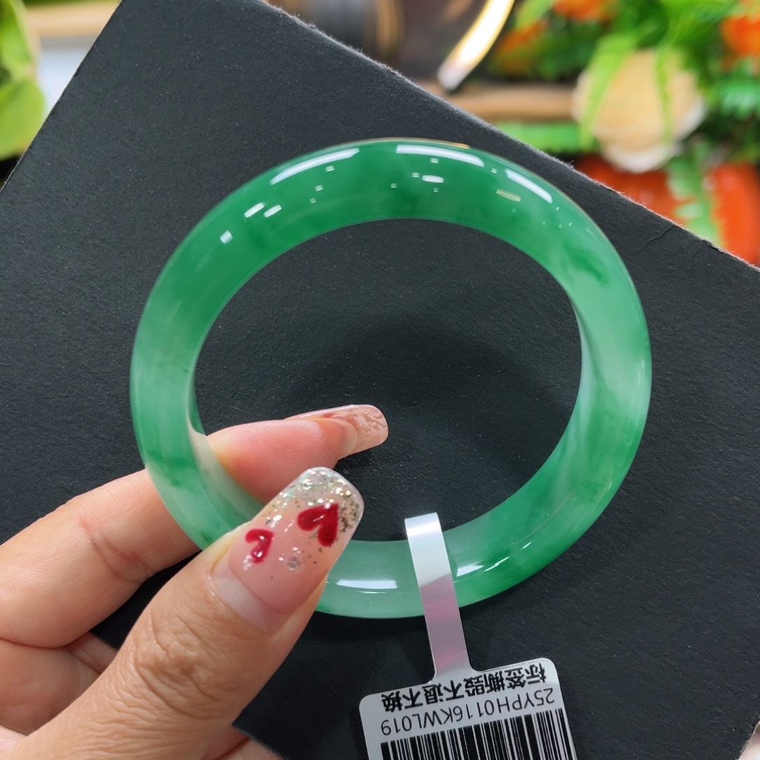 石英质玉手镯未镶嵌➕周周56