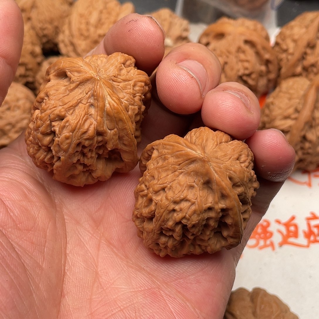 文玩核桃吊坠X***Y凹底