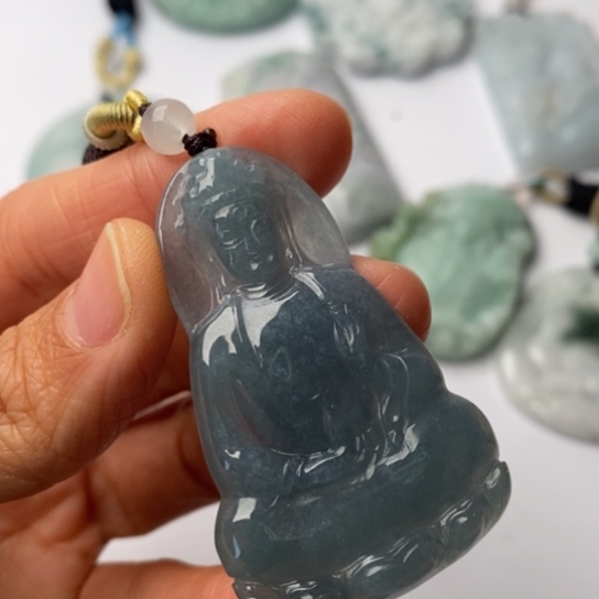 翡翠未镶嵌挂件翡翠