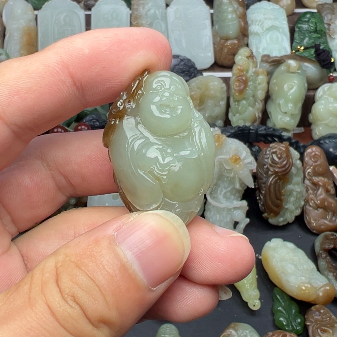 和田玉未镶嵌挂件