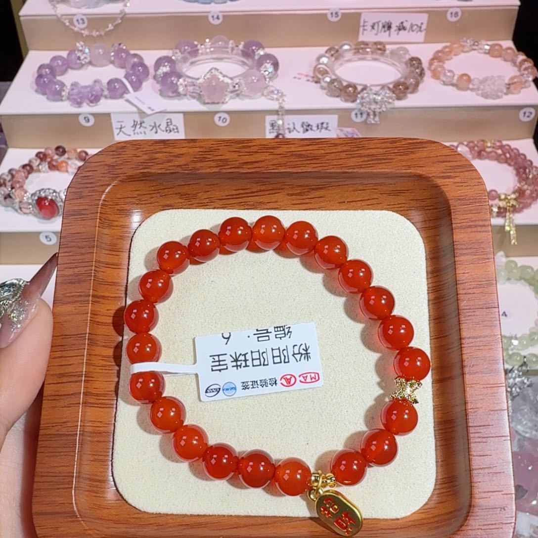 水晶手串未镶嵌玛瑙