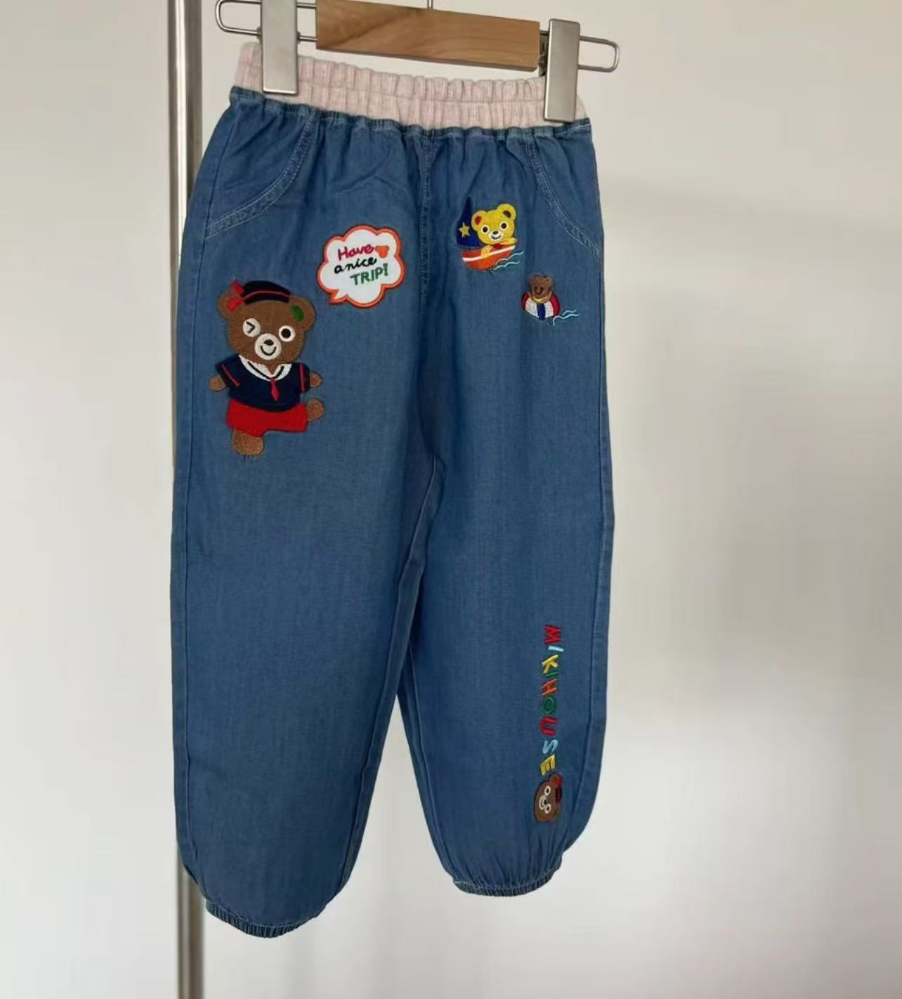 宝宝小熊打招呼牛仔色防蚊裤