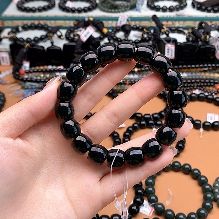 未镶嵌手链和田玉（青玉）承*