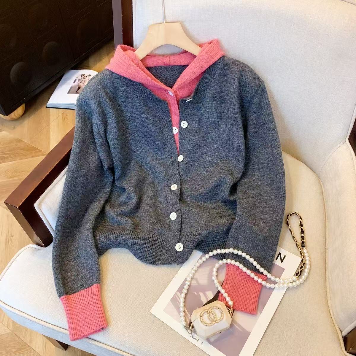 灰色连帽假两件针织开衫女春秋上衣撞色韩系穿搭小个子毛衣外套