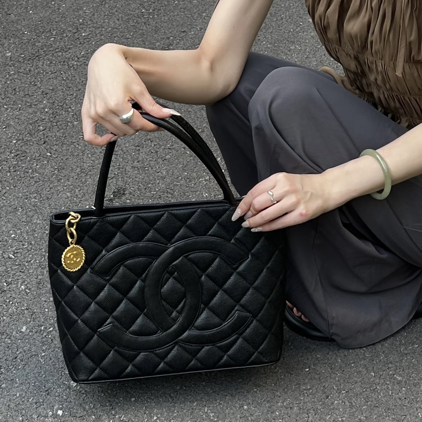 95新 Chanel/香奈儿 黑金希尔顿手提单肩包