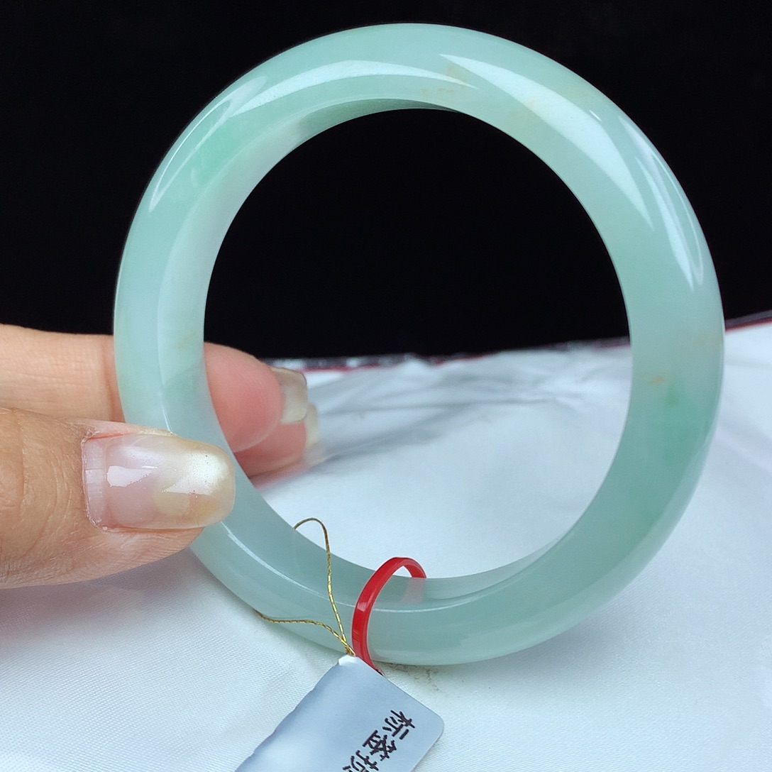 翡翠手镯未镶嵌59圈 4016