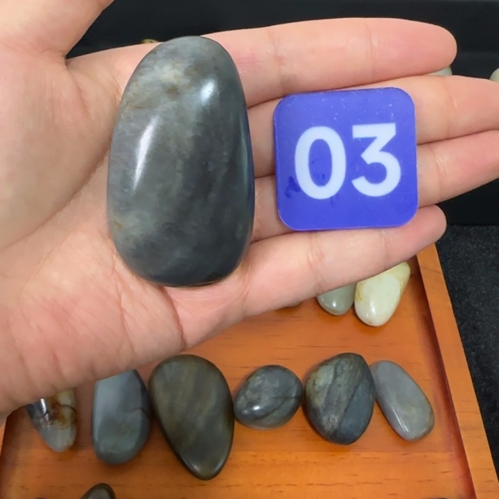 未镶嵌和田玉（糖玉）挂件