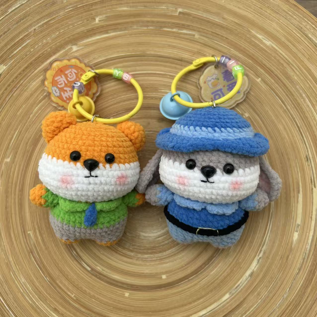 纯手工钩织疯狂动物城朱迪尼克可爱玩偶钥匙扣挂件车挂成品送礼物