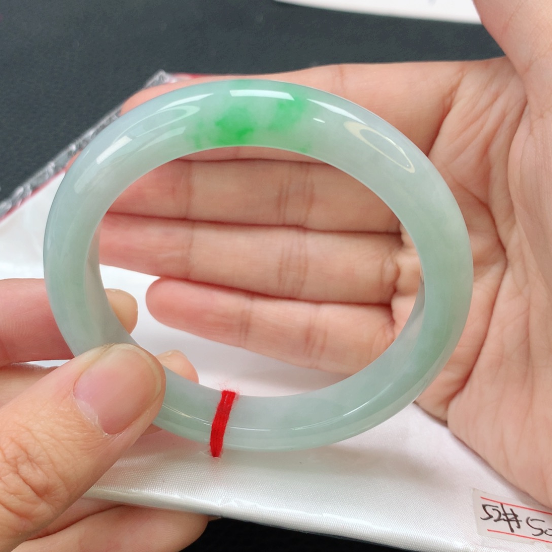 翡翠手镯未镶嵌缅甸52