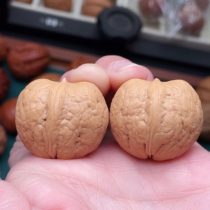 核桃贵妃元宝野生核桃