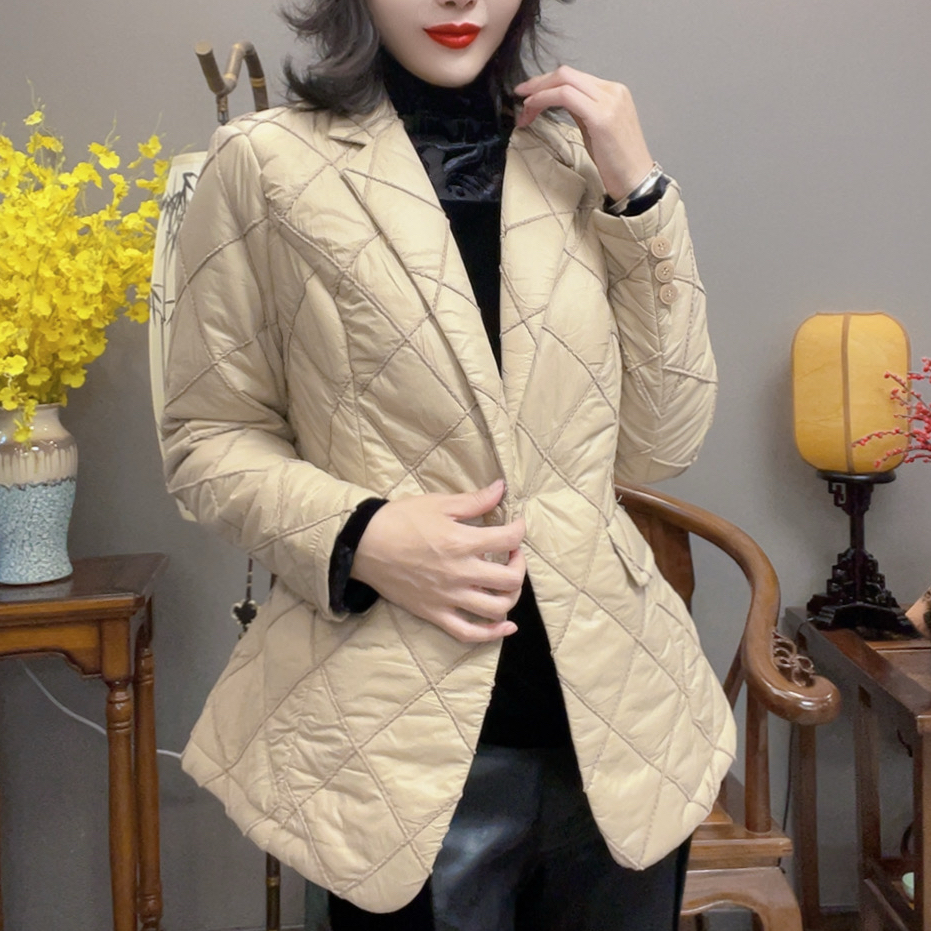 【峰姐甄选】818【MM】时尚压格西服领棉服