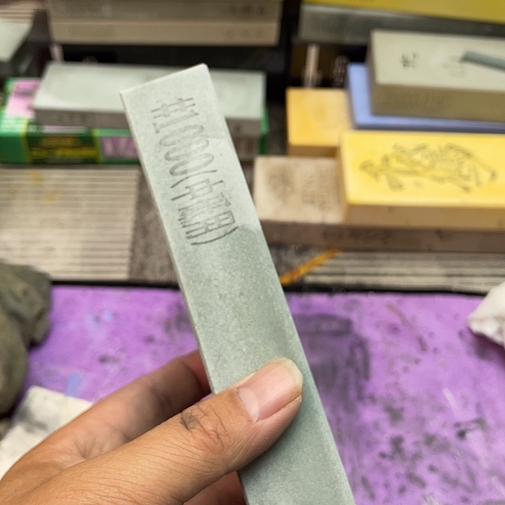 飞****)磨刀石下铁快好用