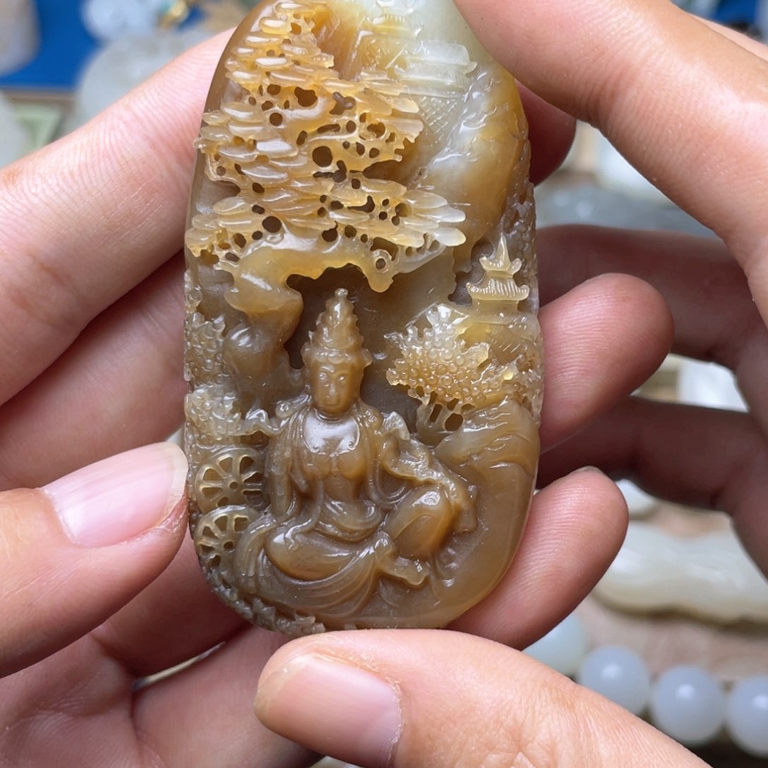 未镶嵌和田玉车挂