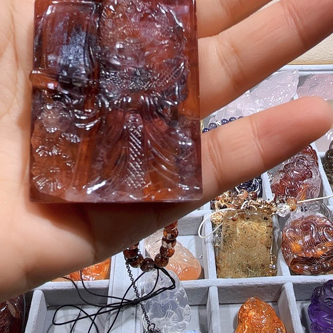 水晶吊坠(不含链)未镶嵌