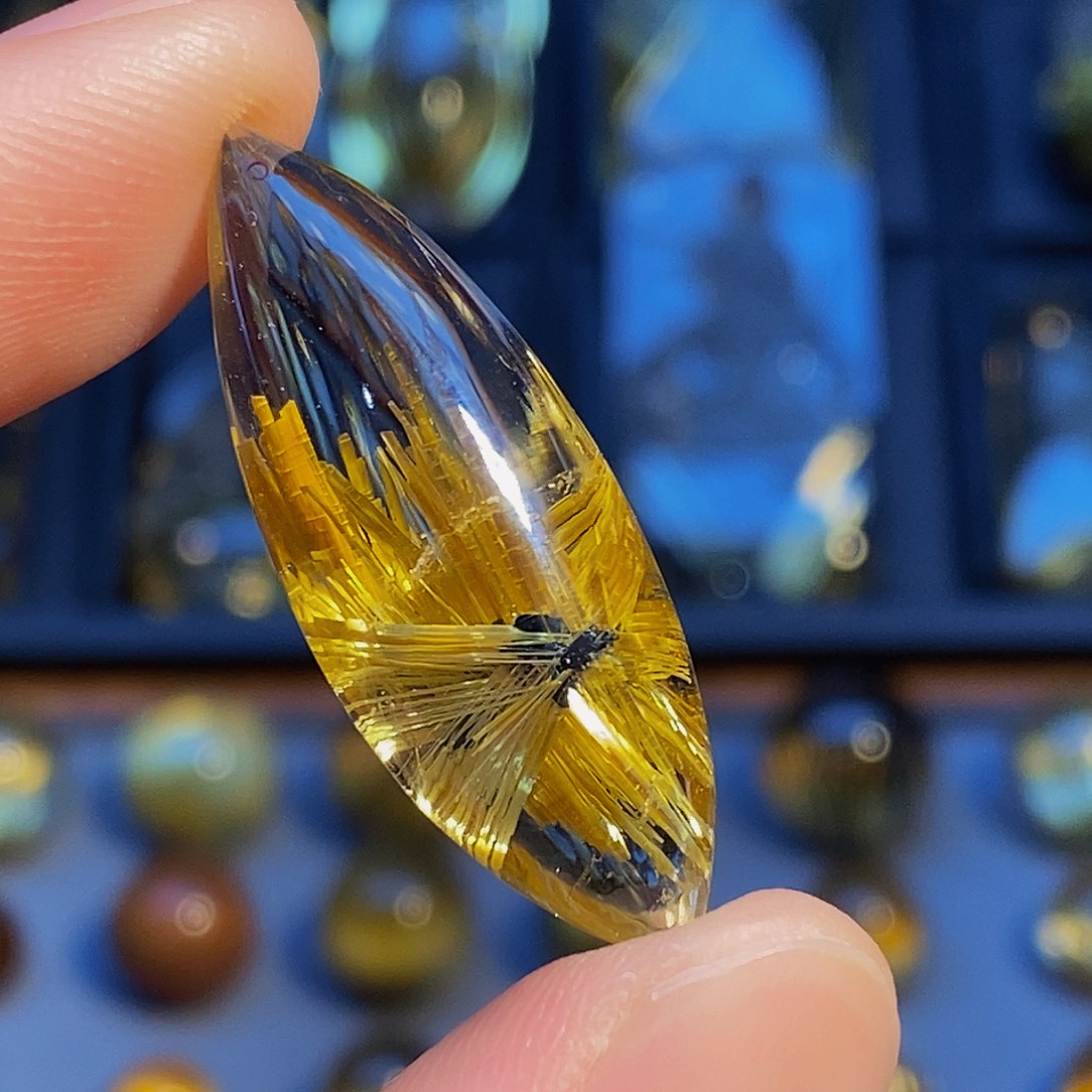 水晶颈饰未镶嵌天然钛晶花吊坠