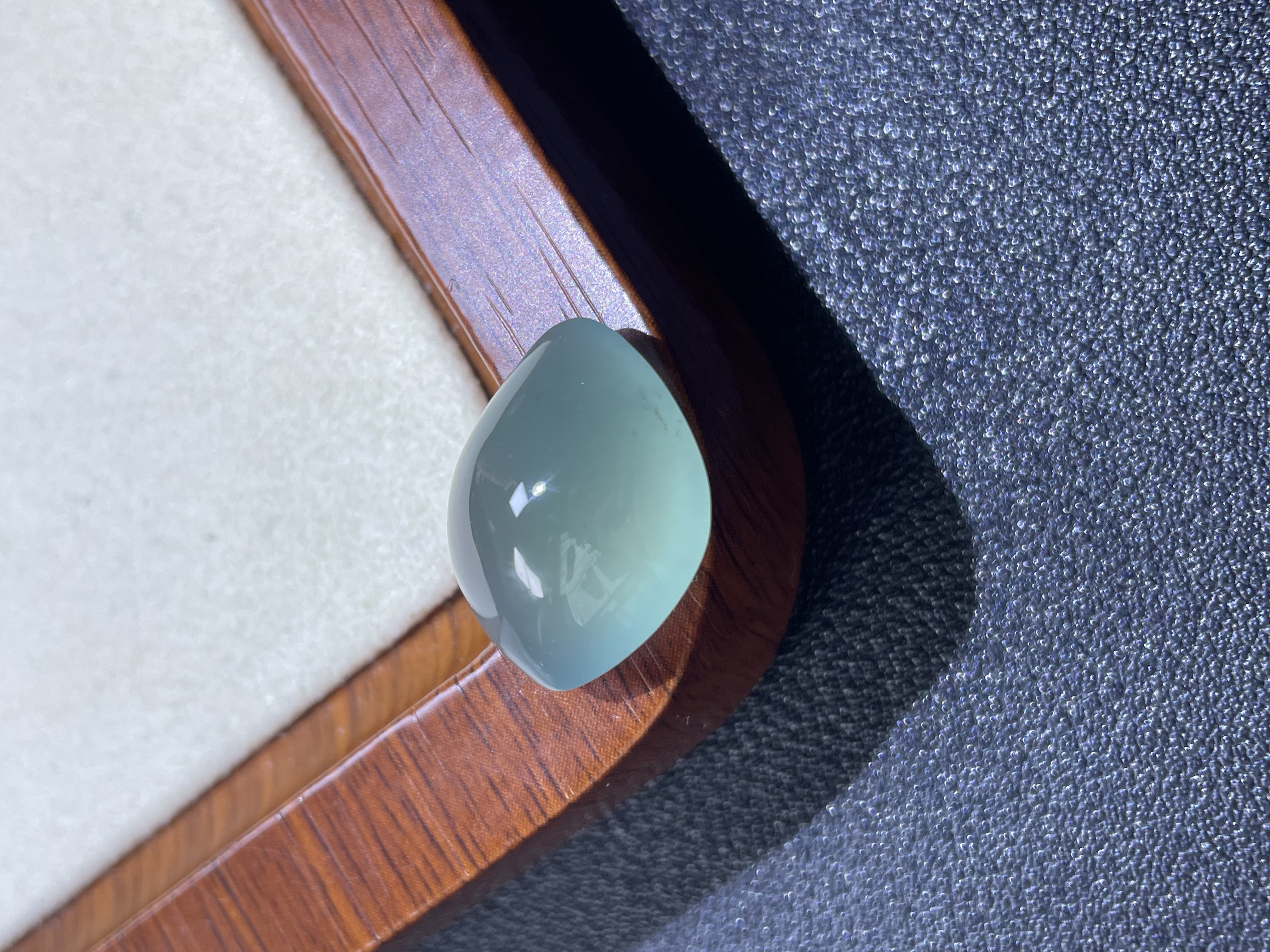 天然翡翠A货冰湖水绿随行