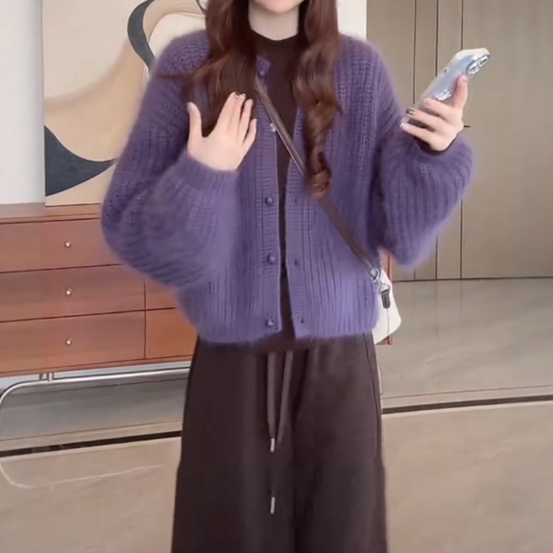 紫色软糯毛衣外套女秋季大码胖MM慵懒风宽松毛衣开衫独特漂亮上衣