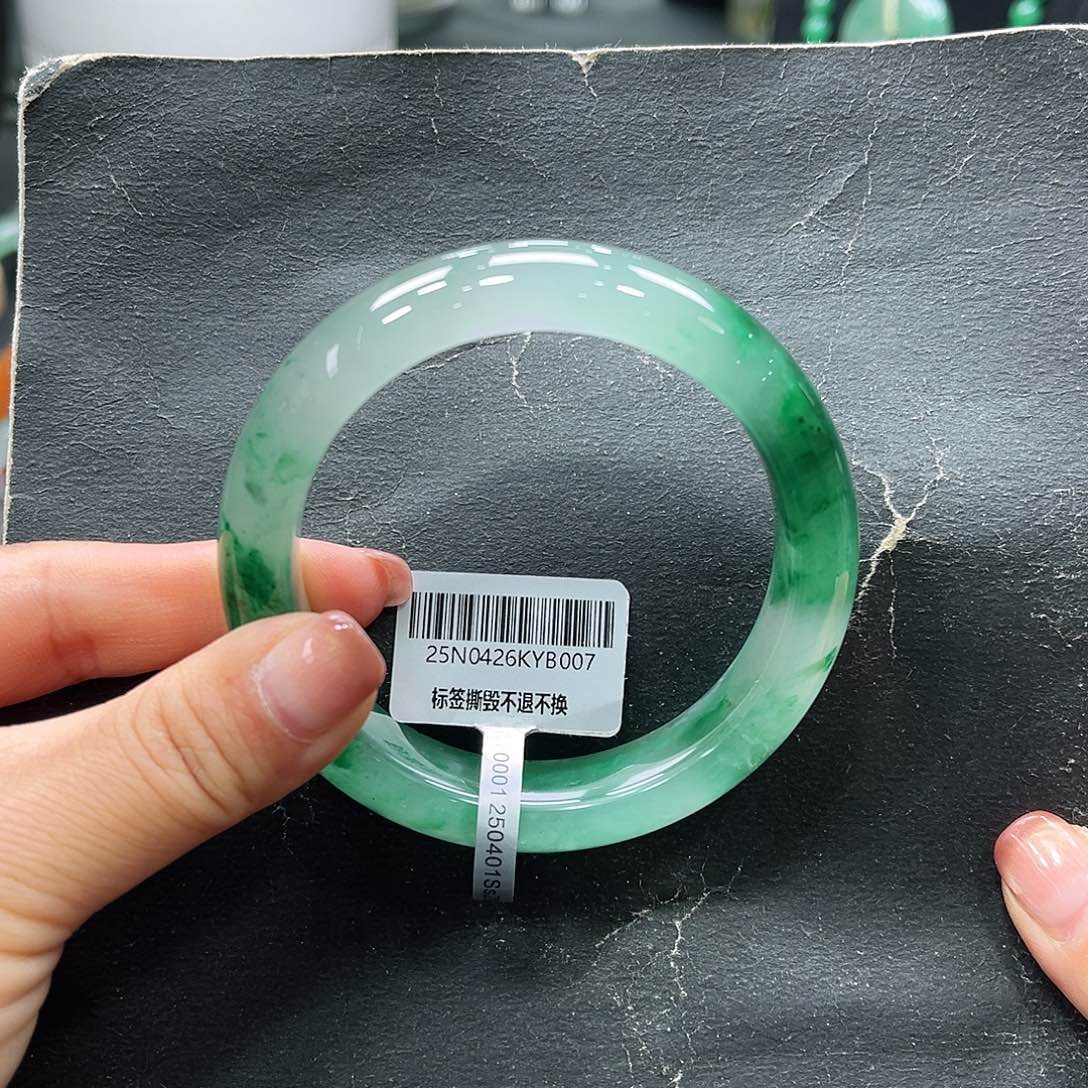 石英质玉手镯未镶嵌阝****の唐唐58.6