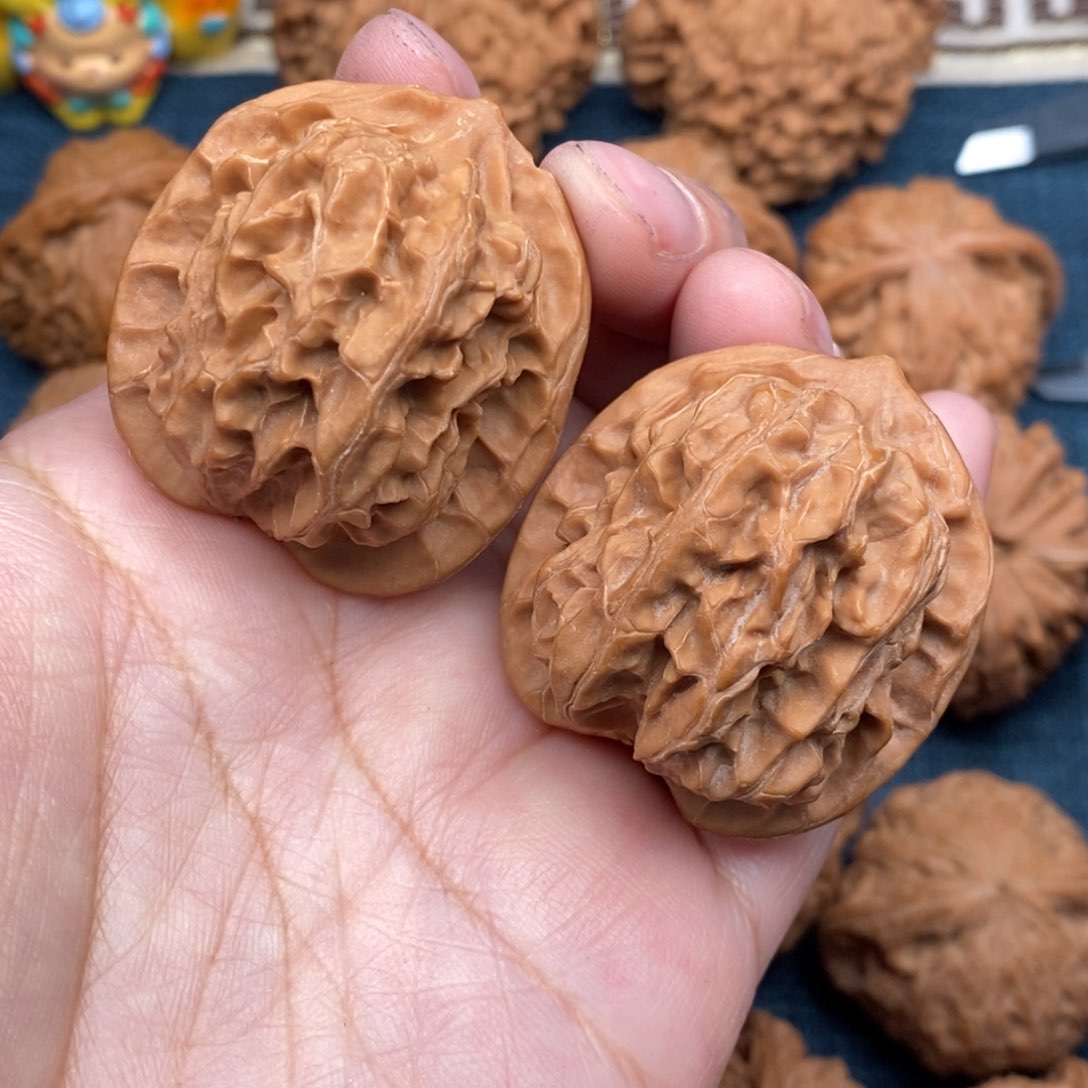 文玩核桃把件37刀子狮子头全品