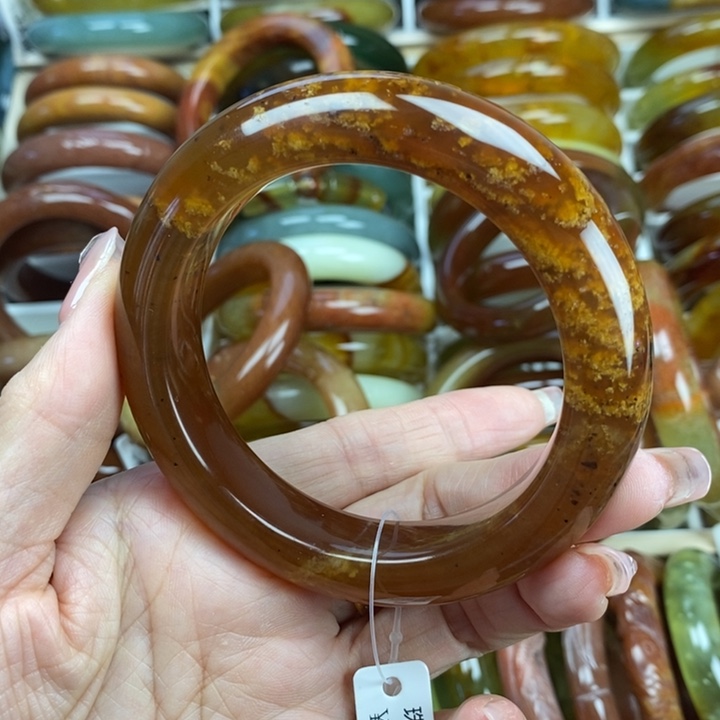 蛇纹石玉手镯未镶嵌60