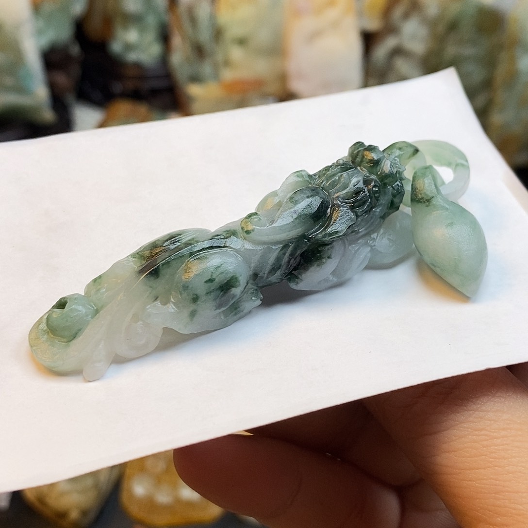 定制翡翠未镶嵌特色81