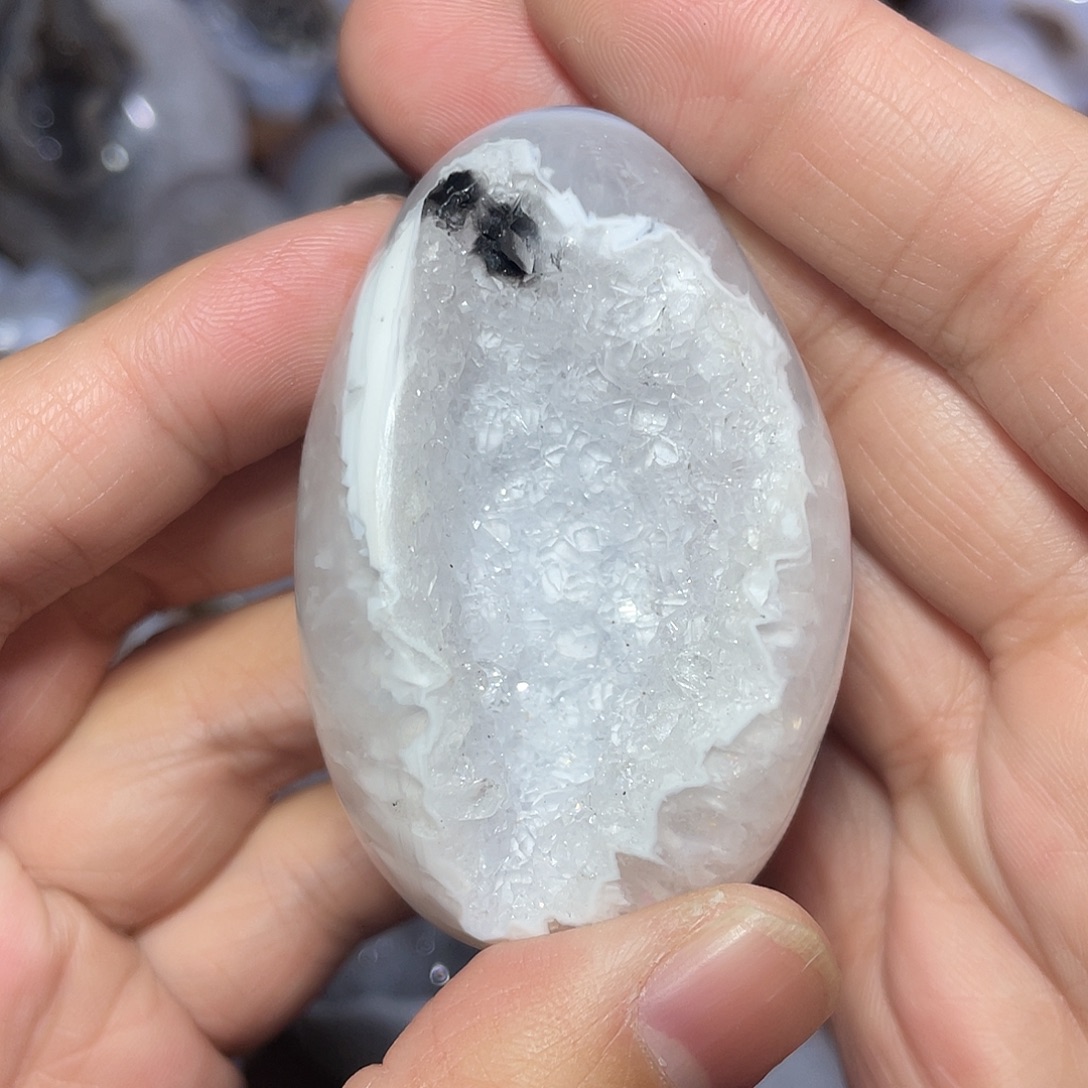 水晶未镶嵌大型摆件（非配饰）