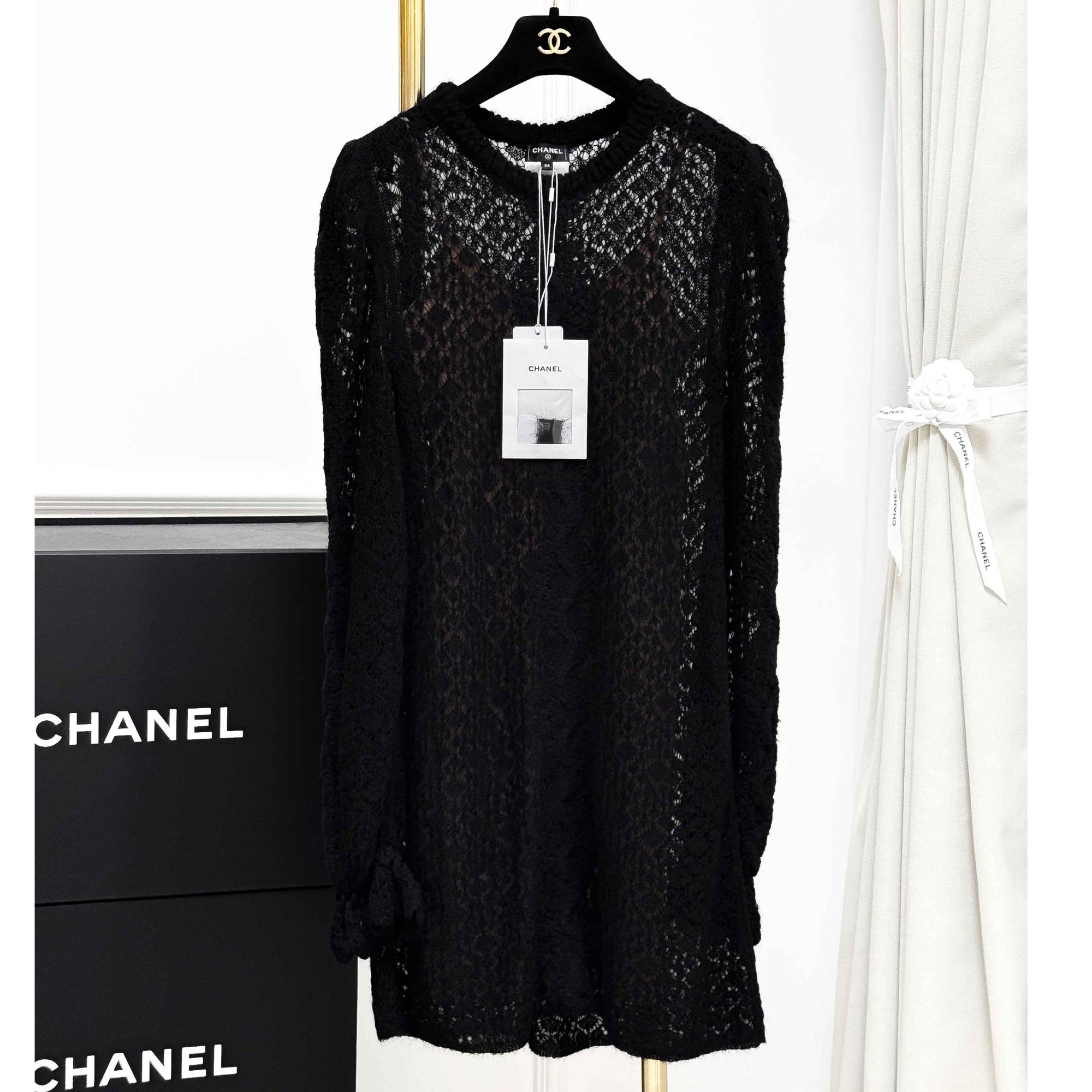 99新 Chanel/香奈儿 34码23K秋冬黑色镂空针织连衣裙