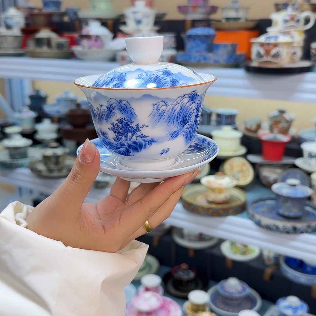 我们的目标是成为一名