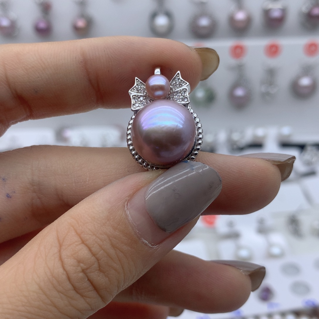 Z***L吊坠(不含链)银S925镶嵌淡水珍珠