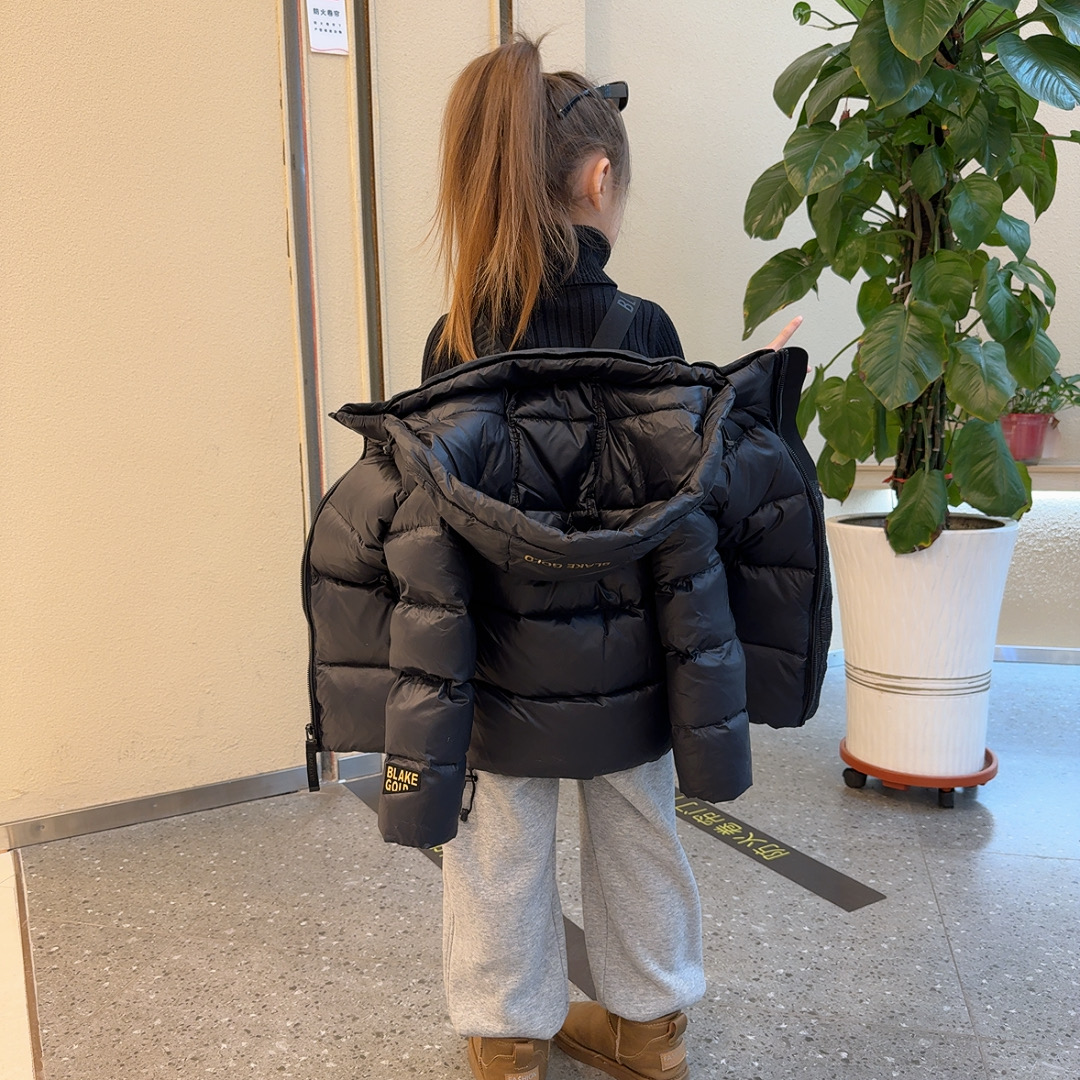 BLAKE GOLD儿童黑色羽绒服短款可脱卸帽加厚外套冬时尚保暖亲子装