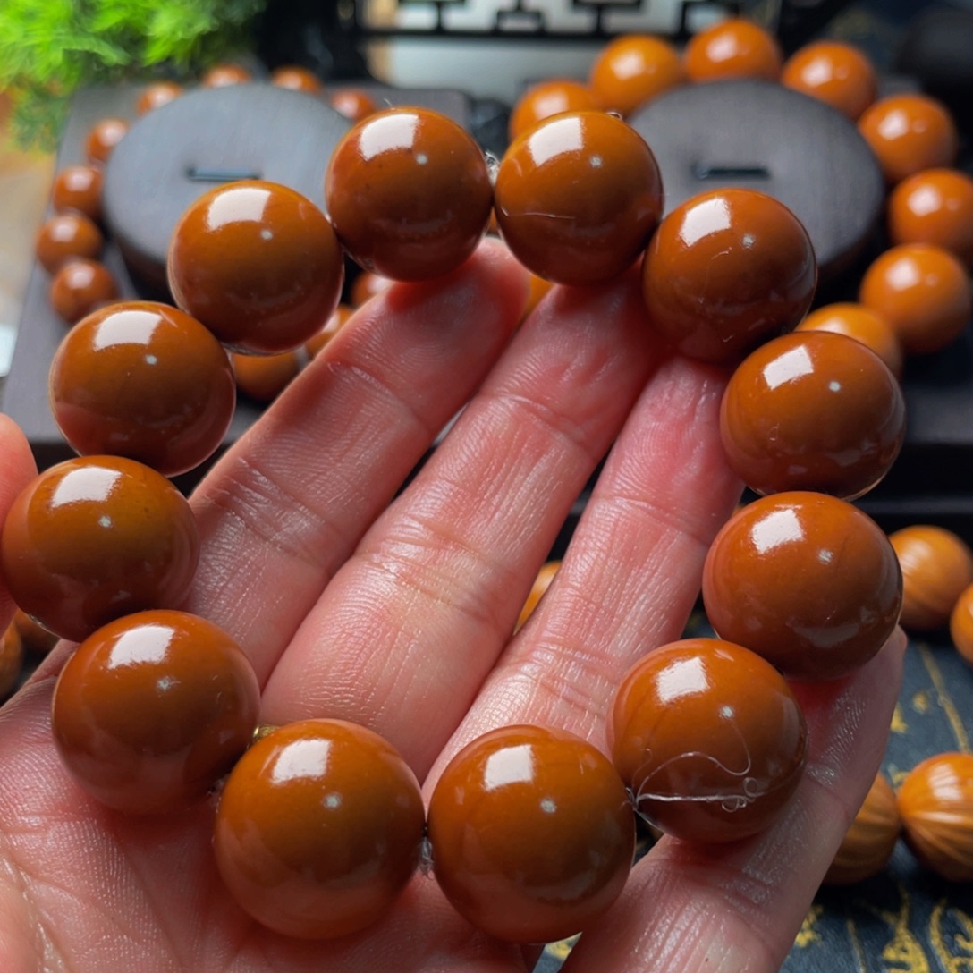 东***家吊坠橄榄核橄榄1.9