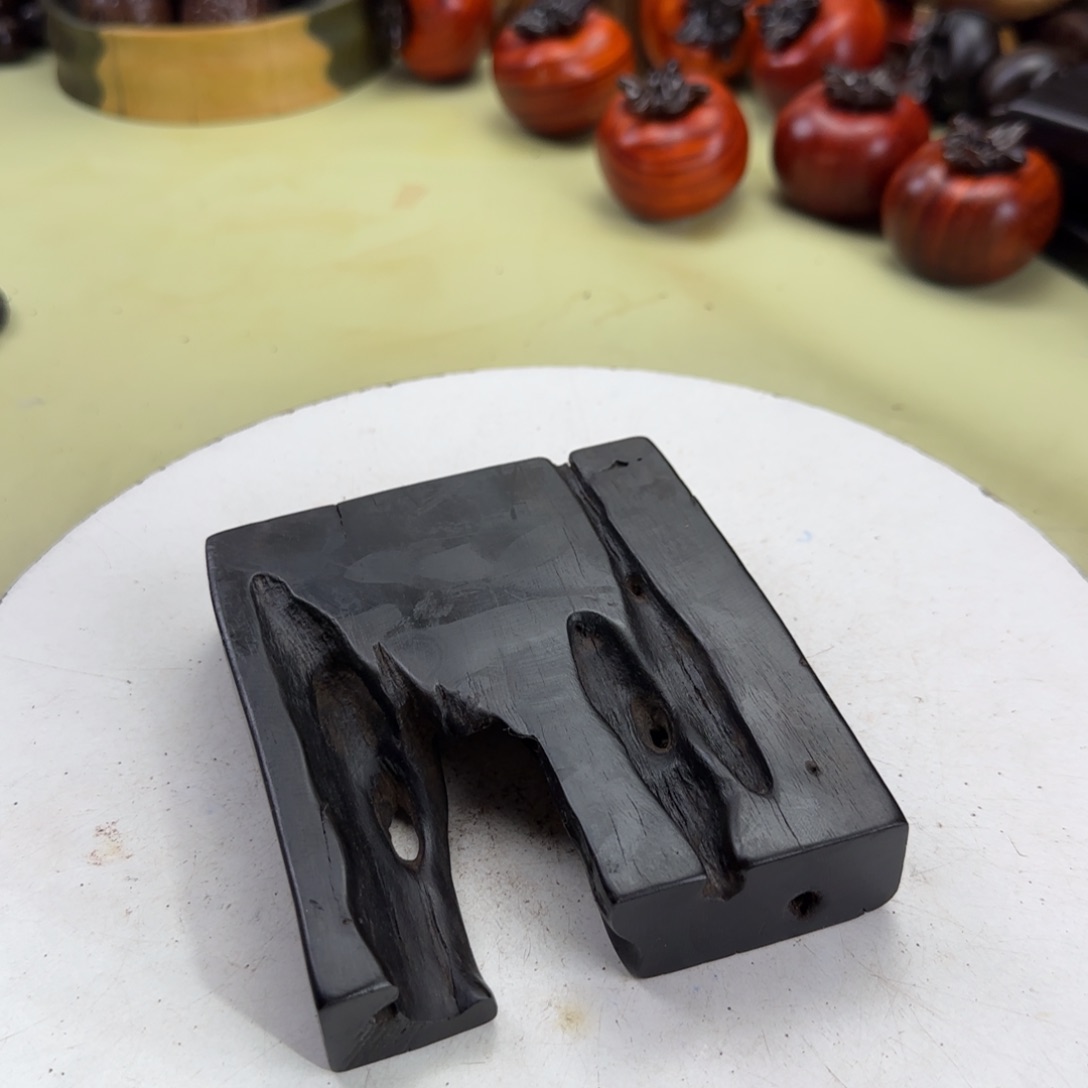 大果紫檀（缅甸花梨）?****