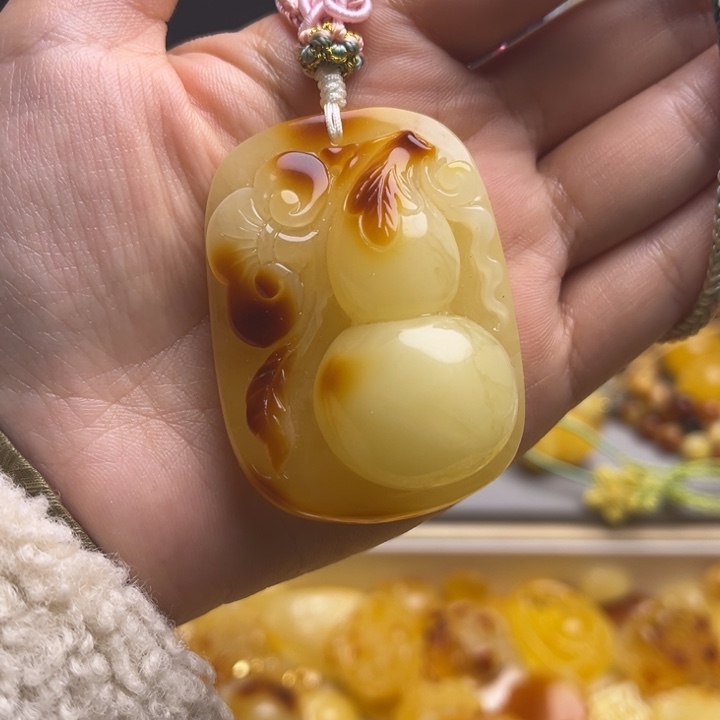 蜜蜡颈饰未镶嵌蜜蜡吊坠