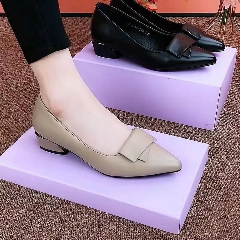2025软皮软底女单鞋浅口工作女鞋2025新款皮鞋尖头防滑女士妈妈鞋