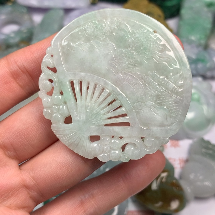 颈饰未镶嵌翡翠翡翠