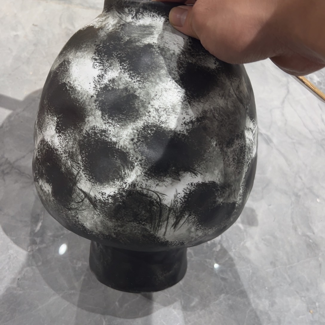 摆件陶瓷花瓶高28口8