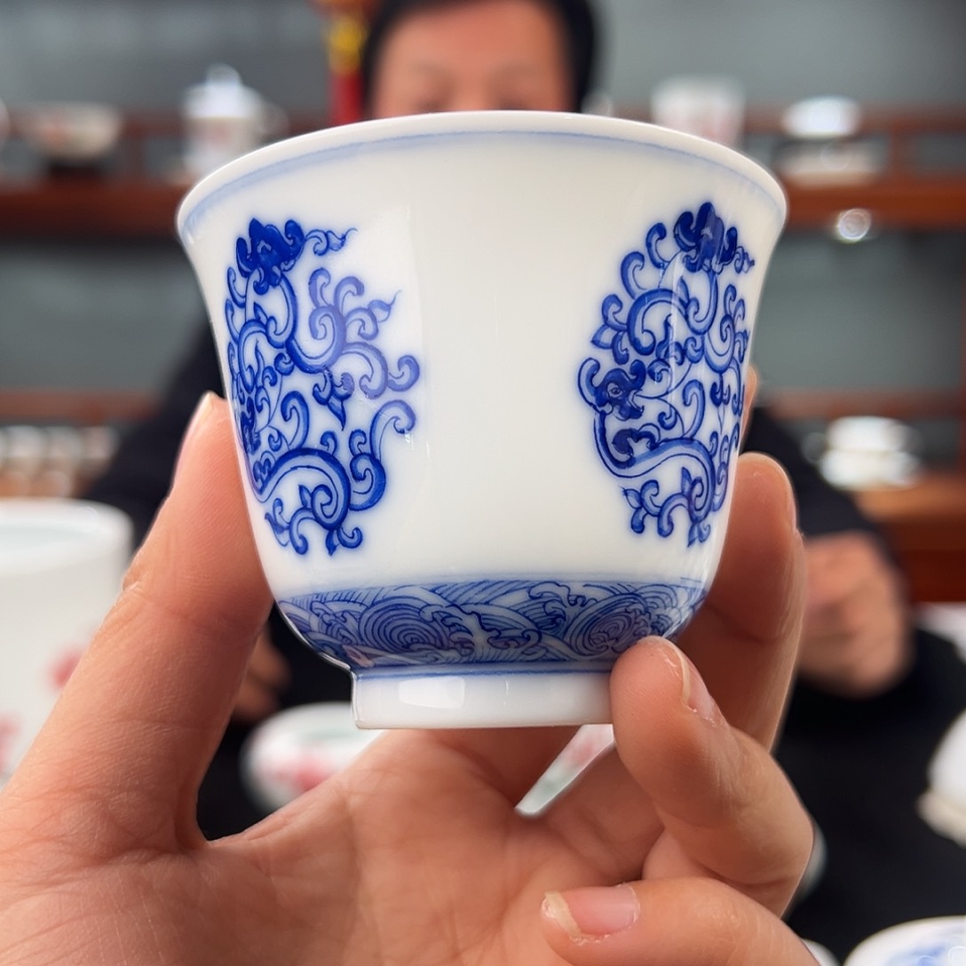 小*余柴窑青花团龙铃铛杯 微瑕