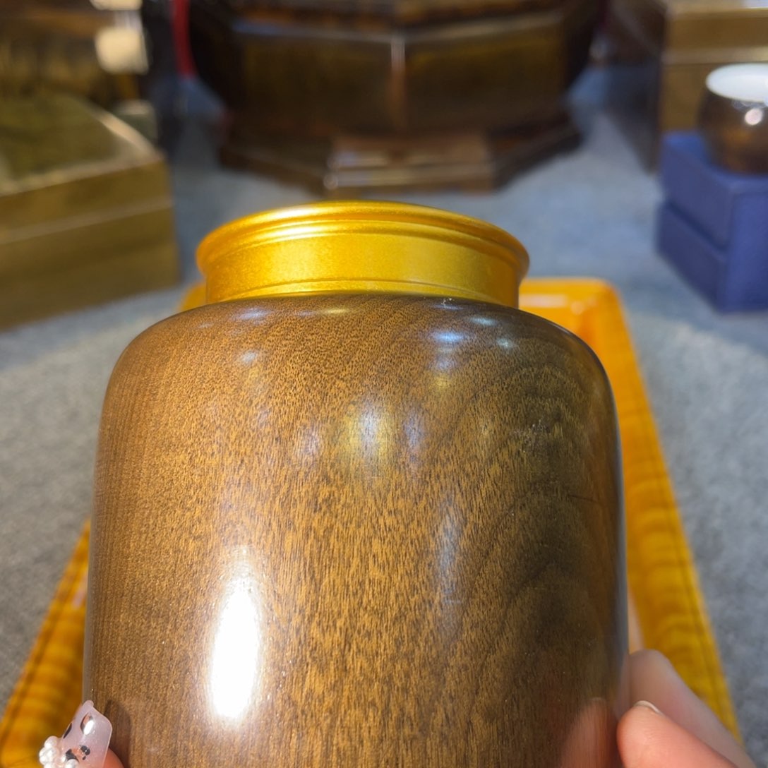 乌木类成套家具茶叶罐