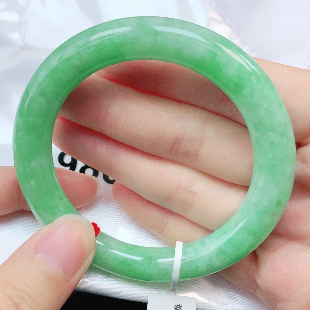 未镶嵌手镯翡翠抖音980