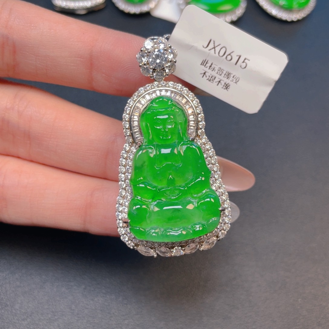 【闪购商品】吊坠(不含链)银S925镶嵌翡翠