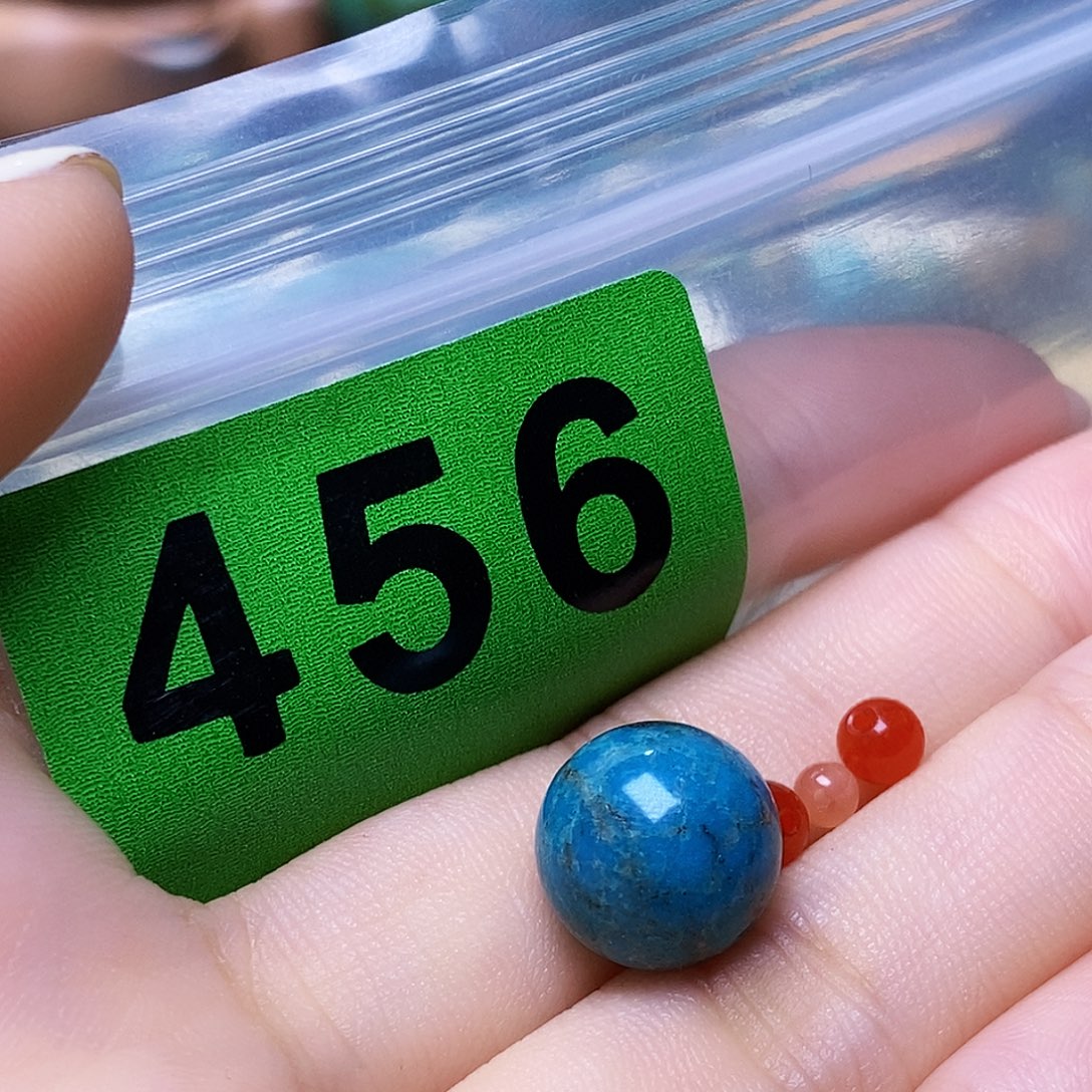 未镶嵌南红玛瑙珠宝奇石