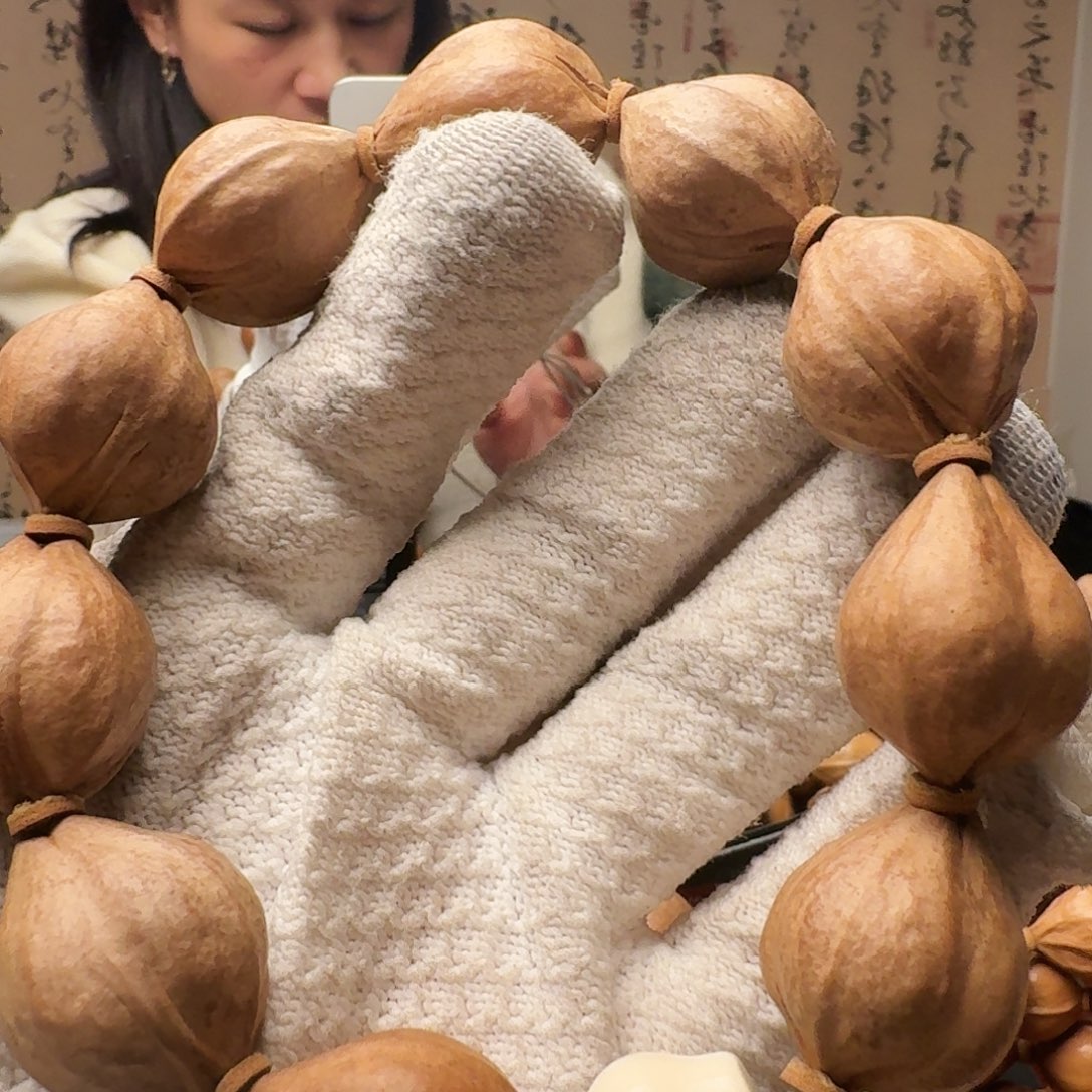 小***嘛橄榄核把件愤怒的小鸟