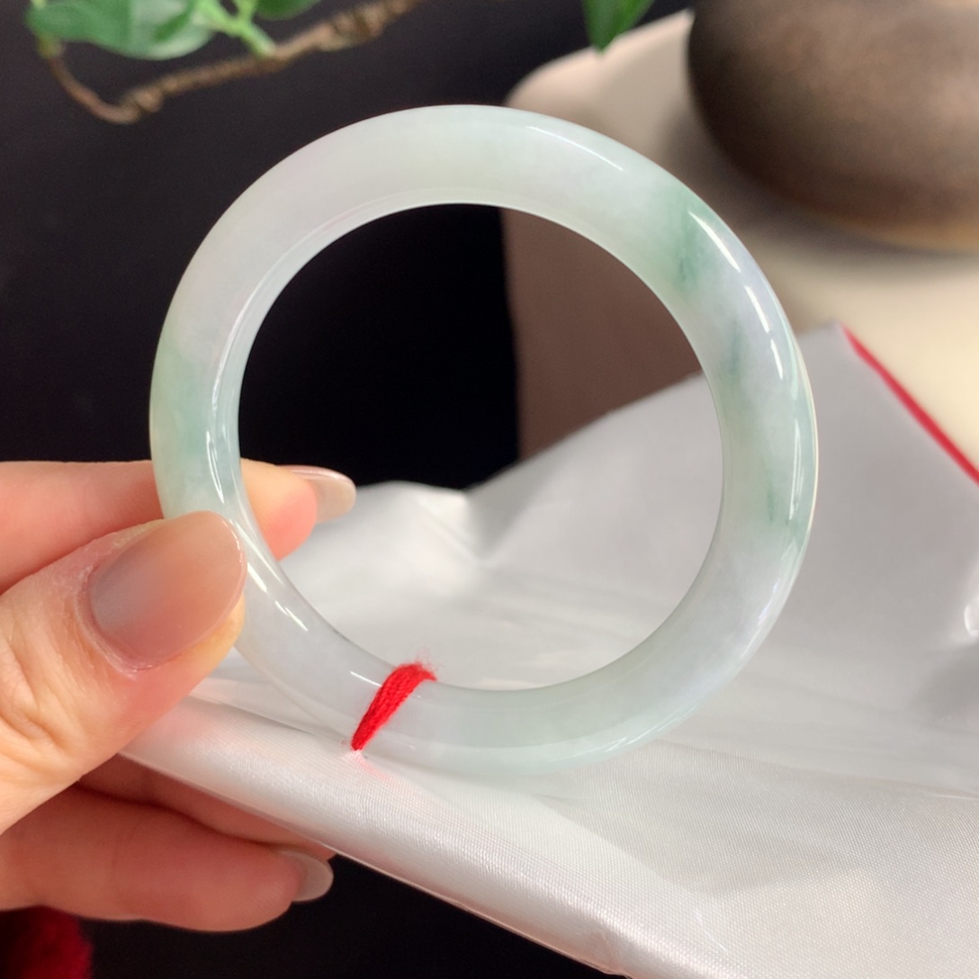 翡翠手镯未镶嵌(2号)圆条