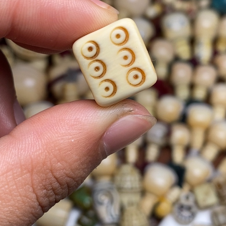 手串/手链牛骨藏传旦珍