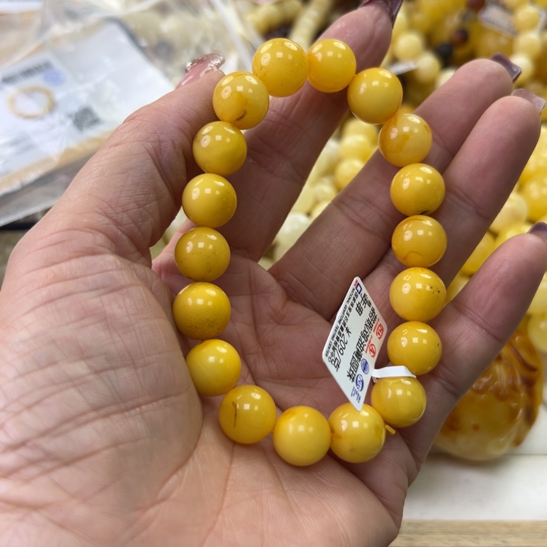 琥珀珠宝奇石未镶嵌