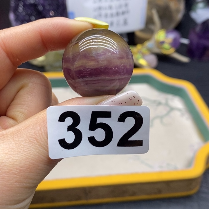 未镶嵌水晶珠宝半成品