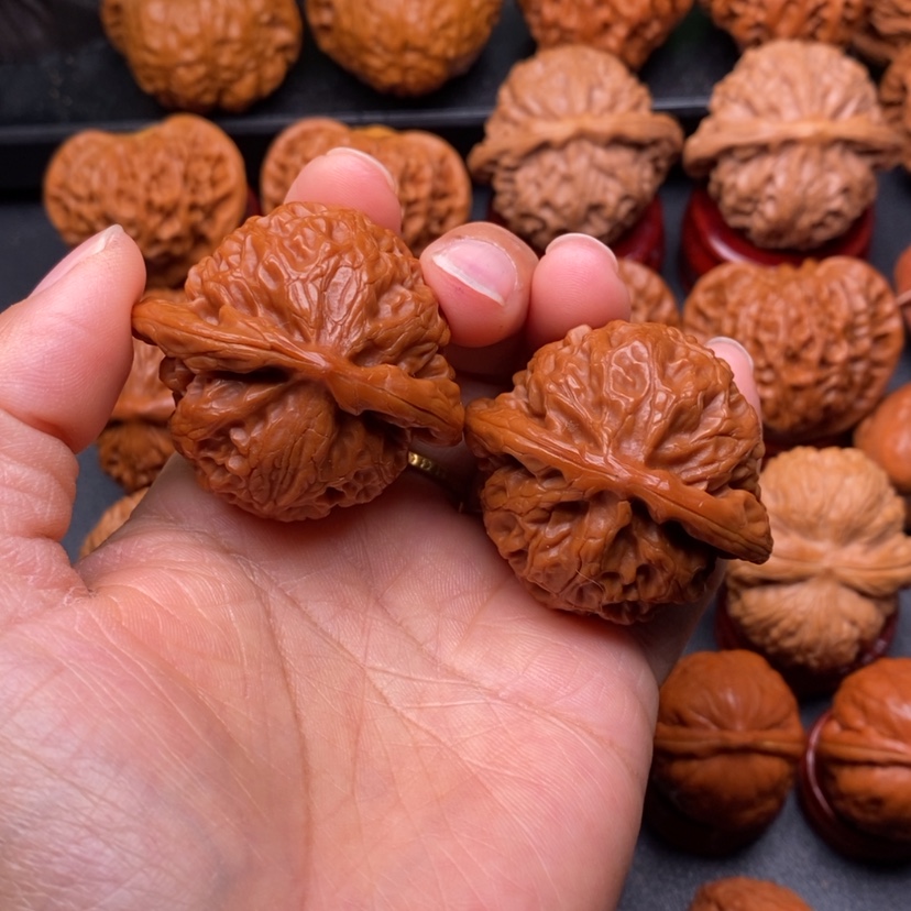 【闪购商品】文玩核桃把件43宫灯