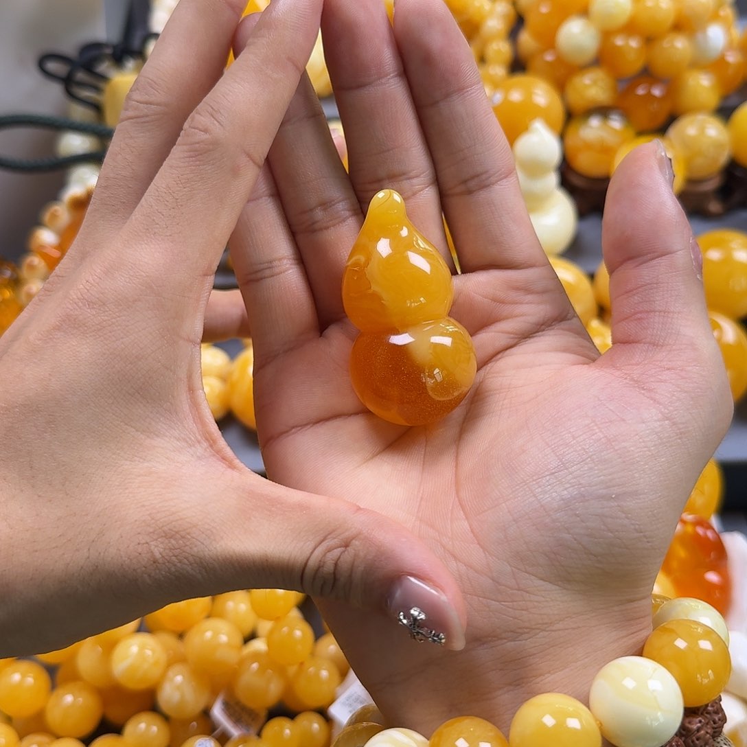 琥珀珠宝奇石未镶嵌葫芦