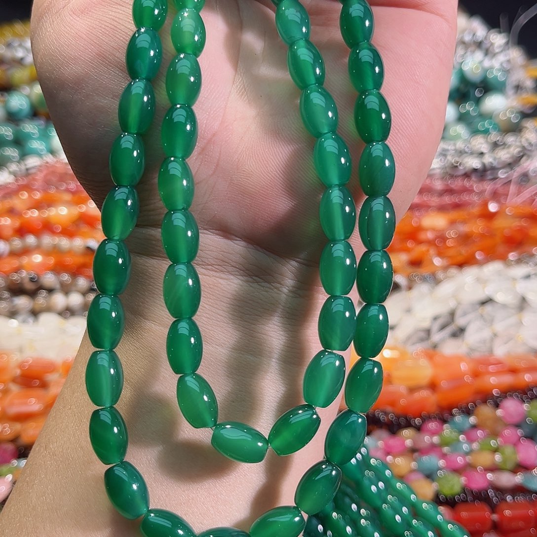 玛瑙/玉髓未镶嵌珠宝半成品A货绿玛瑙米珠8x11mm
